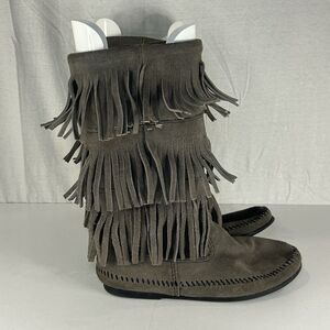 Minnetonka Moccasins Gray 3 Layer Fringe Suede Leather High Boots Hippie Boho 9